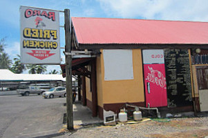 Raro Fried Chicken food