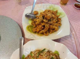 Yau Kee Seafood food