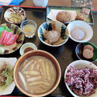 Choraku Cafe food