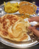 Saravana Bavahan food