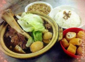 Ah Cui Bak Kut Teh ā Shuǐ Ròu Gǔ Chá food
