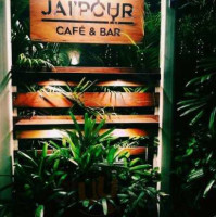 Jaipour Cafe outside
