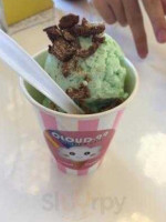 Cloud-99 Ice Cream Cafe food