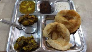 Madhurima food