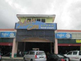 Miri City Food Court outside