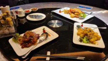 Yuan Seafood inside