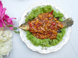 Warung Ikan Kukus food