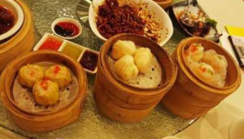 The Ming Room Míng Chéng Jiǔ Jiā food