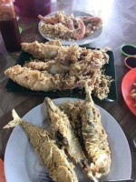 Warung Pok Nong food