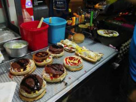 Teluk Bayan Food Court food