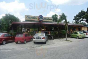 Syed Bistro Taman Permata outside