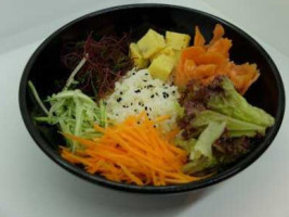 Munakata Express Poke Bowl food