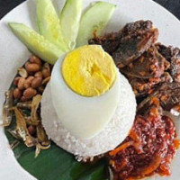 Jang Nasi Lemak food