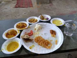 Aapni Dhani food