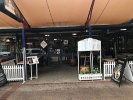 Mellow Thai And Café Authentic Thai Cuisine In Darwin City outside