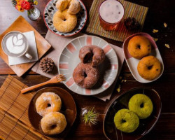 Haritts Donuts Coffee food