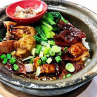 Century Claypot Chicken Rice Shì Jì Shā Bāo Jī Fàn (century Street Food Court) food