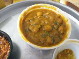 Kadak Bhagat food