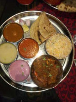 Rajratna food