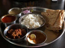 Gavran Kolhapuri food