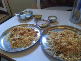 Brothers Bawarchi food