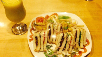 Amro Vegetarian Cafe food