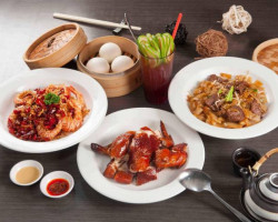 Xiāng Gǎng Jīn Bǎo Chá Cān Tīng Guǎn Qián Diàn food