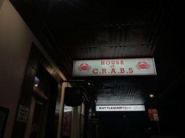 House Of Crabs food