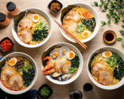 Jiǔ Tāng Wū Rì Běn Lā Miàn Xīn Zhú Dōng Mén Diàn food