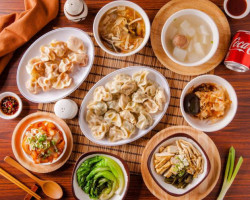 Jiǎo Gòu Wèi Shuǐ Jiǎo Zhuān Mài food