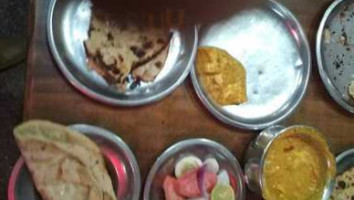 Punjabi Vaishnov Dhaba food
