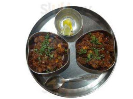 Petkar Bhojnalaya food