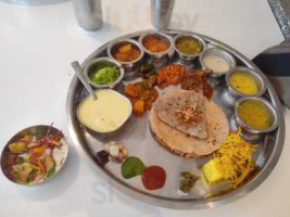 Shahi Bhoj Latur food
