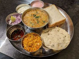Kolhapuri Wada Misal food