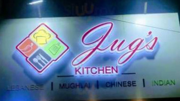 Jug's Kitchen food