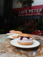 Cafe Peter Baner food
