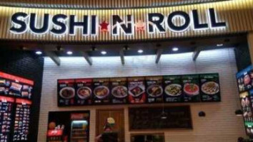 Sushi'n'roll inside