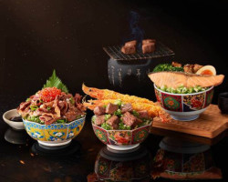 Yì Qí Tái Zhōng Dà Dūn Diàn food
