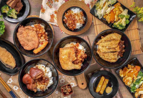Jīn Xiān Xiā Juǎn Fàn Zhōng Yán Diàn food