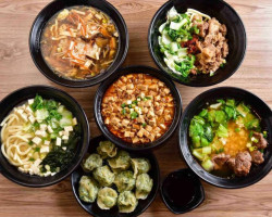 Xīn Chuān Wū Hé Píng Diàn food
