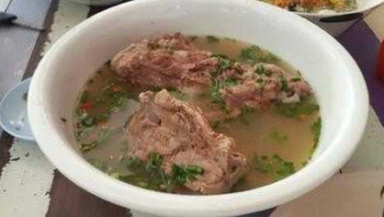 ร้านก๋วยเตี๋ยวหมูต้มยำตำลึงนายเอก food