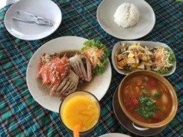 S D Thai Food food