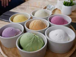Ice Cream Cafe At Samoeng food