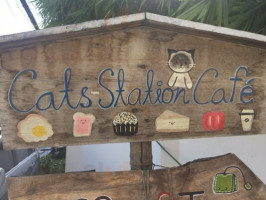 Cats Station Café food