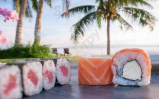 Wow Sushi Phangan inside