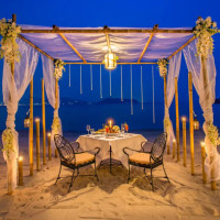 Romantic Beachfront Dining food