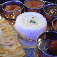 Aachi Indian Cuisine food