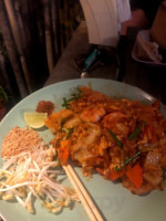 Lungmha Thai Food food