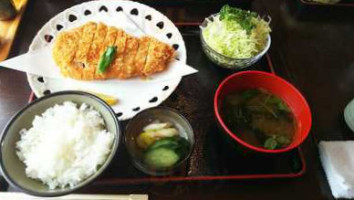 Yín Zuò Katsuzen food