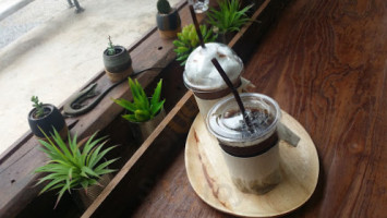 Sai Coffee food